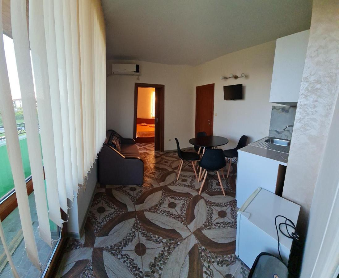 Complex Koral Hotel Синеморец Екстериор снимка